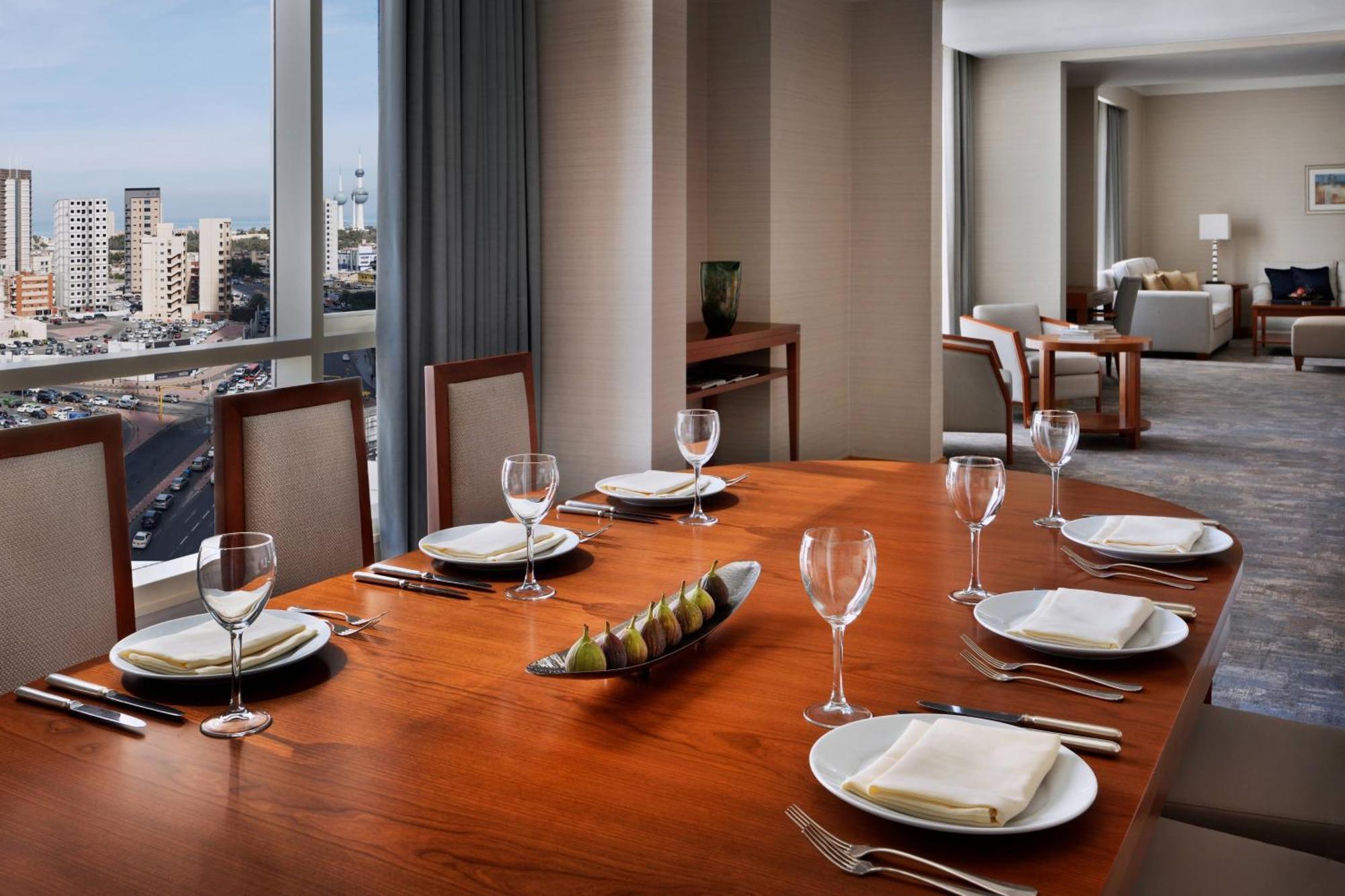 Courtyard By Marriott כוויית מראה חיצוני תמונה