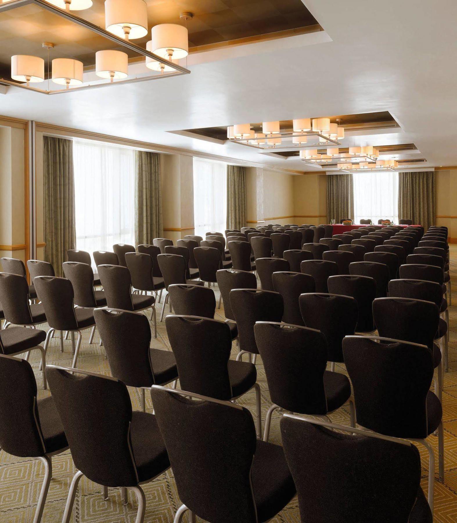 Courtyard By Marriott כוויית מראה חיצוני תמונה